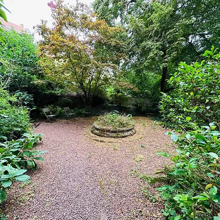 Apartament 4 Etoiles Magnifique Neustadt - Spacieux, & Elegant Avec Balcon Et Belle Vue Strasburg